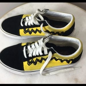 Peanuts Charlie brown snoopy vans shoes W6